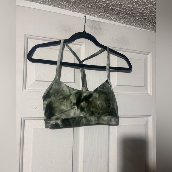 Lululemon Flow Y Bra Nulu *Light Support, B/C Cup - Picture 3 of 6